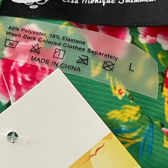 Lisa Monique Swimwear Bikini - Picture 3 of 3